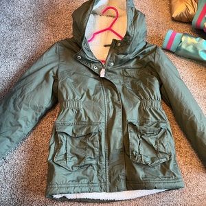 Old navy Girls jacket size 5 EUC